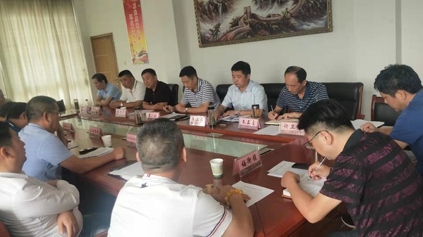 20190925黄涛副主任带队开展全区营商环境视察活动 (2).jpg