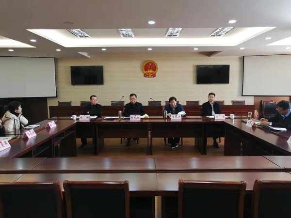 20191210区十六届人大常委会第四十五次主任会议召开.jpg