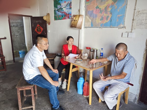 梅街镇居家养老1.jpg