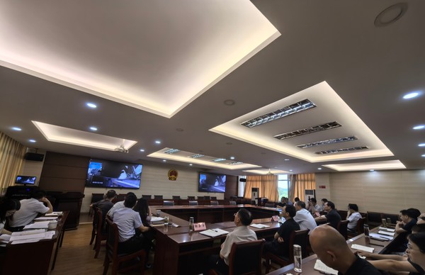 6.30警示教育学习会1.jpg